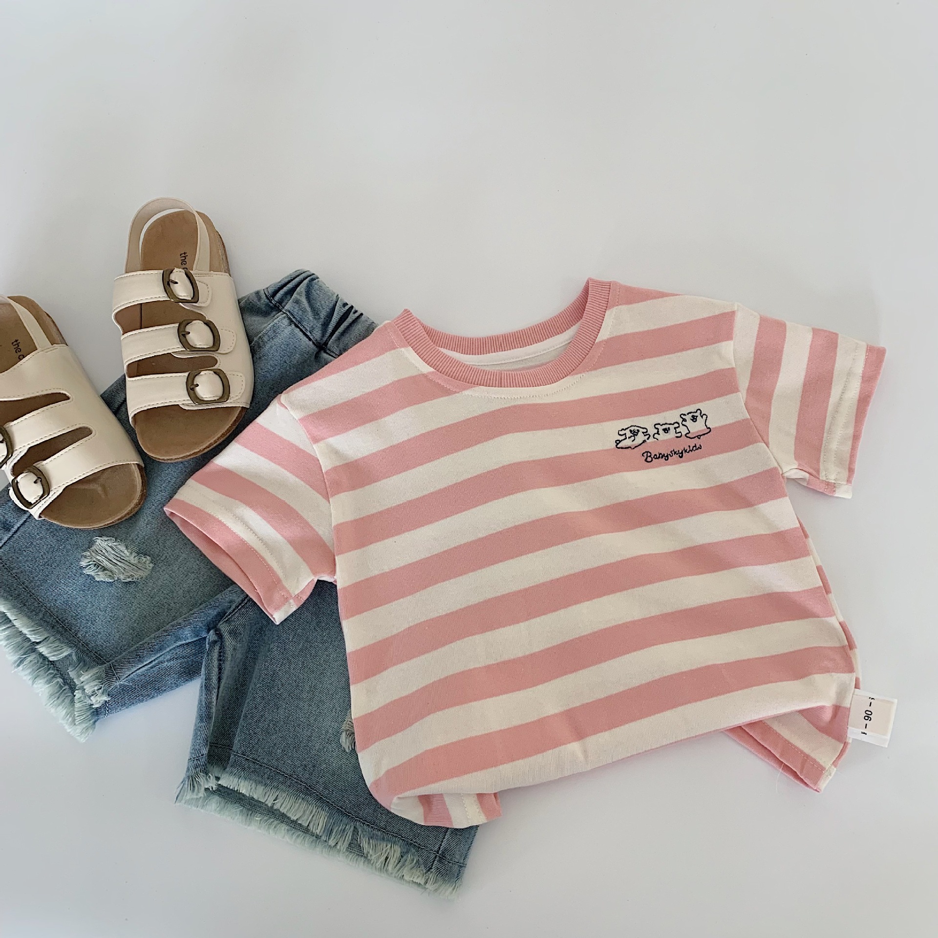 Mai Bao Niños verano camiseta de manga corta 2025 nuevo estilo coreano niñas y niños a rayas jersey ropa infantil al por mayor un