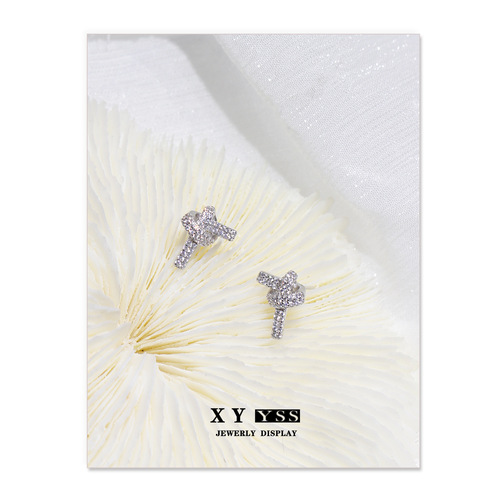 Wishing knot love earrings for women ins cool style exquisite small diamond-encrusted mosquito coil ear clips without piercing ear jewelry