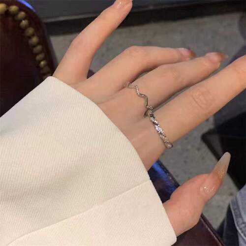 Internet celebrity cold style light luxury ring female ins niche design high-end sense ring super exquisite ring opening temperament