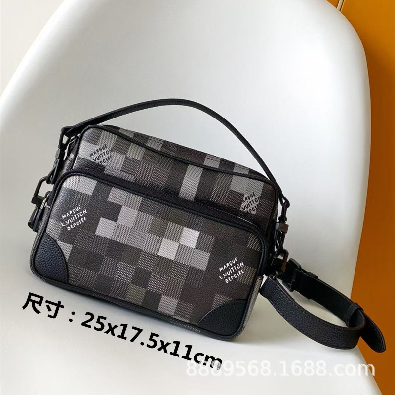 直接供給クロスボーダー m lv メンズバッグレディースバッグブラックウォリアーメッセンジャーバッグ枕バッグチェーンバッグボックスバッグポータブルブリーフケース|undefined