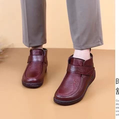 Взрывная модель] Мягкая подошва с флисом нескользящие хлопчатобумажные ботинки с липучкой водонепроницаемая мама обувь 2024 зимние новые дикие удобные женские ботинки