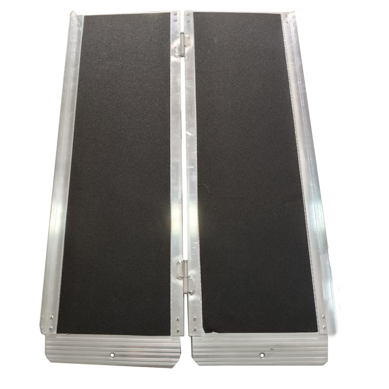 Thickened Portable Aluminum Alloy Ramp for Carrying on the Vehicle, Uphill and Downhill Transport Trailer, Trolley Driving Ramp