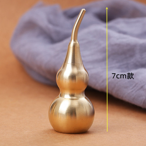 Open brass gourd creative feng shui ornaments car hanging key pendant pure copper hollow copper pendant copper gourd wholesale