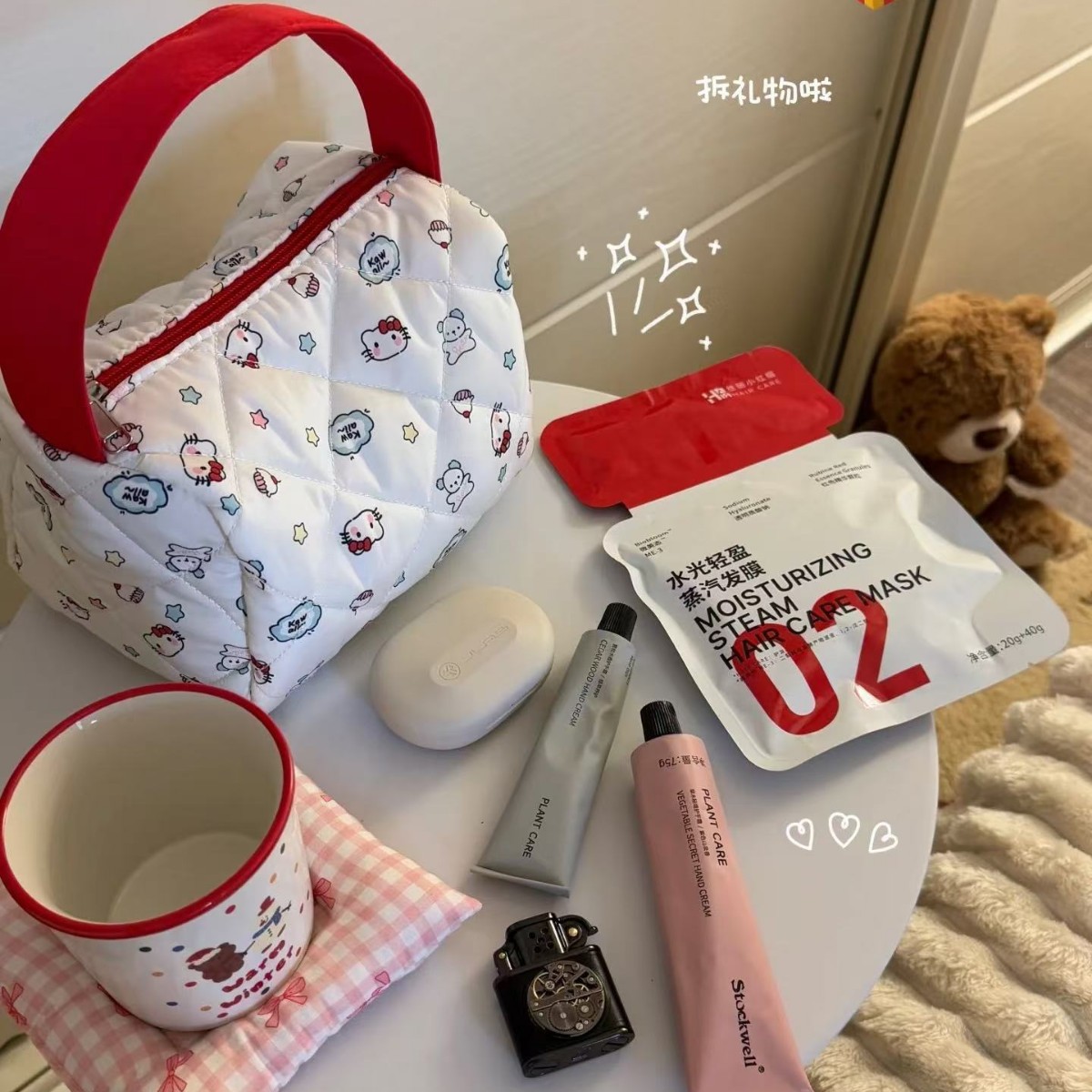 手拿包新款泡泡棉大容量化妆包便携洗漱包收纳包立体超可爱手提包