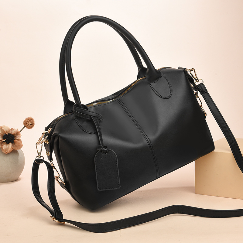 Bolso de hombro de fábrica de bolso de mujer bolso de mujer otoño versátil nuevo 2025 bolso de madre bolso de moda atmósfera
