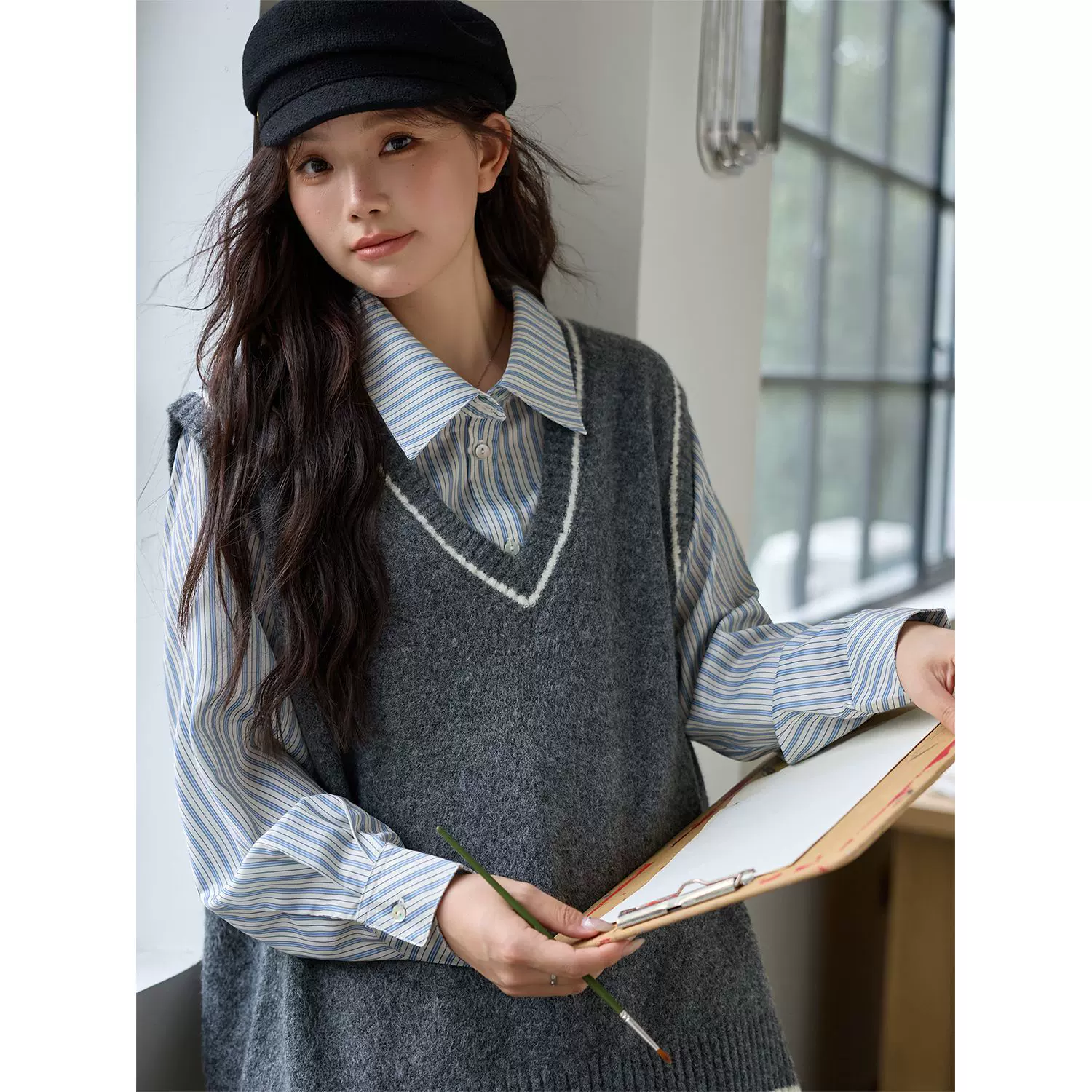 大码女装韩系慵懒V领套头针织马甲背心秋季宽松叠穿无袖毛衣上衣