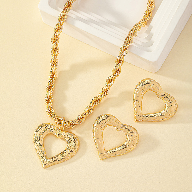 Simple Style Heart Shape Alloy Hollow Out Women's Earrings Necklace display picture 4