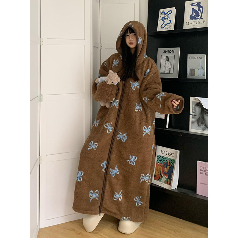 GraceChic GraceChic - Camisón de forro polar coral con estampado de mariposas y flores marrones para otoño e invierno, para mujer, con capucha y felpa, talla grande, para estar en casa_voghion.com