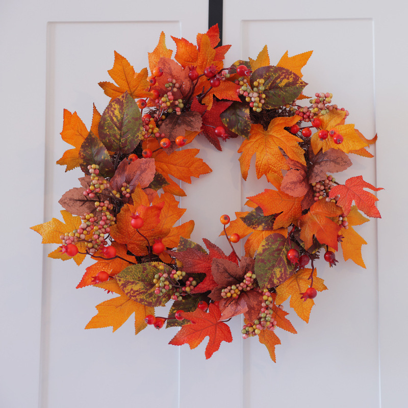 国境を越えた秋の新しい感謝祭の装飾秋の花輪は紅葉の花輪のベリーの紅葉の花輪をシミュレーションします。|undefined