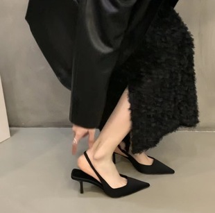 New Style Pointed Toe Rhinestone Low Heel Two-Way Sandals, Fresh and Suitable for Outdoor Wear, Women's Shoes, Black, 7cm, Size 38