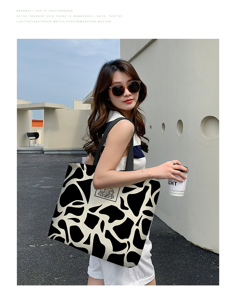 Femmes Mode Motif Vache Toile Sac De Courses display picture 7