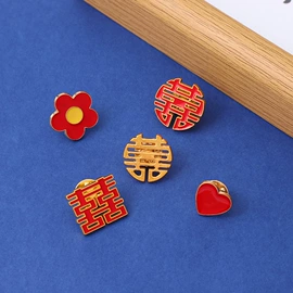 胸针;冰箱贴;项链