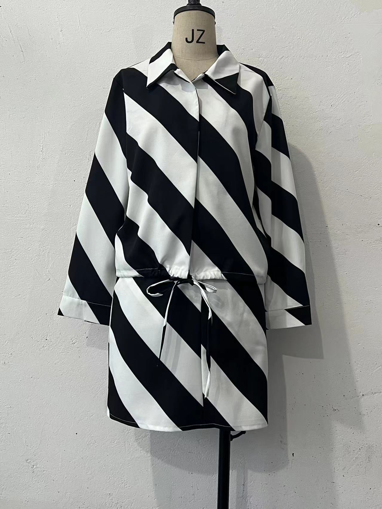 Women's Clothing 2024 personality temperament new shirt long sleeved top waist skirt two piece suit women's clothing_voghion.com