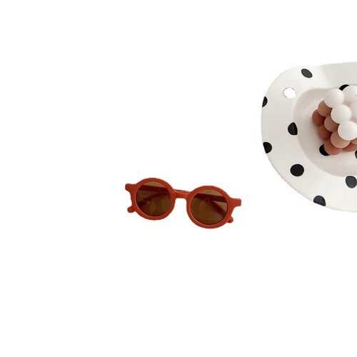 Ins-style candy-colored round-frame children's sunglasses, trendy and stylish for babies, suitable for fashion shows, photoshoots, and creating unique looks with sunglasses