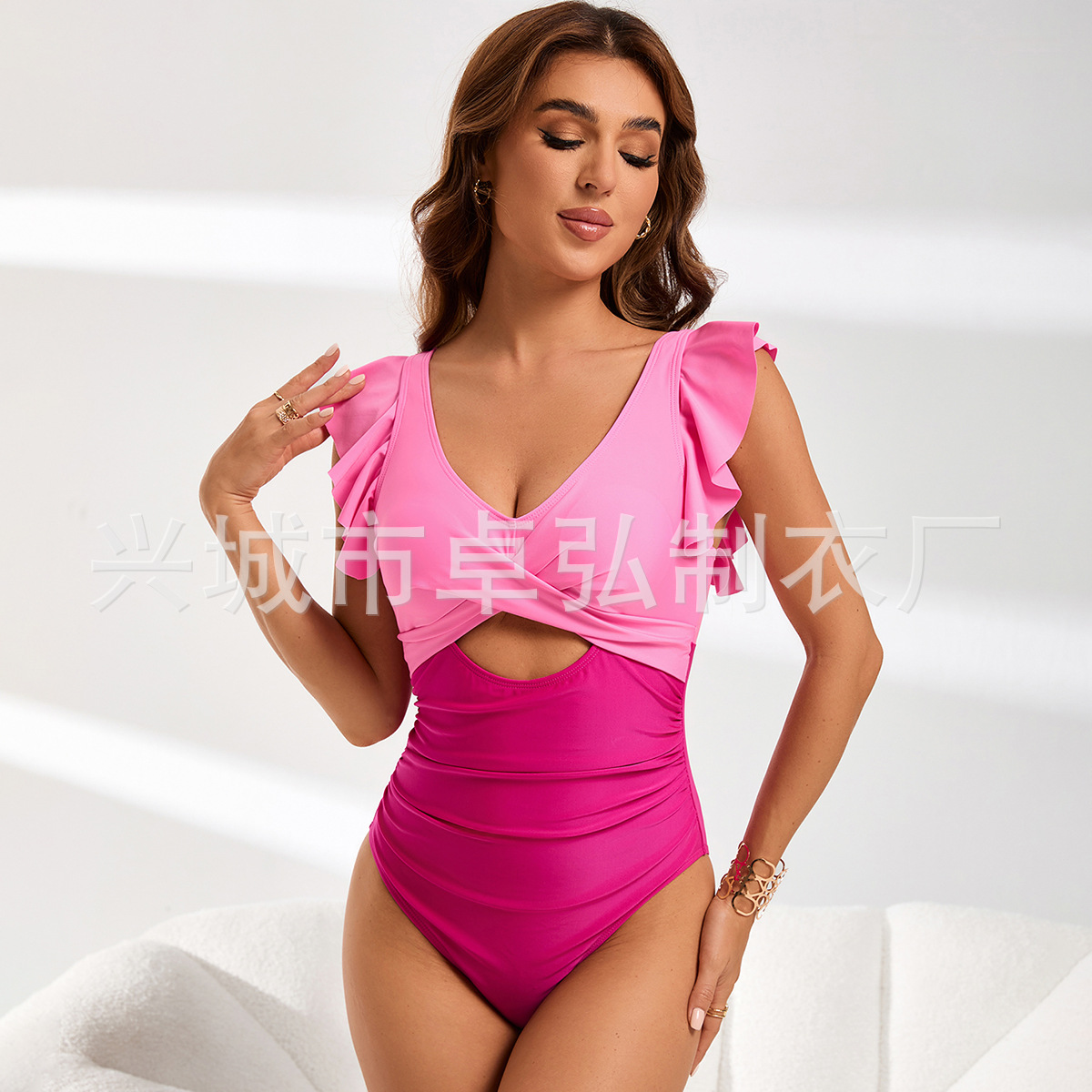 Amazon trajes de baño de explosión transfronterizos de mujeres europeas y estadounidenses nuevos bikini trajes de baño deportivos de mujeres fabricantes transfronterizos al por mayor