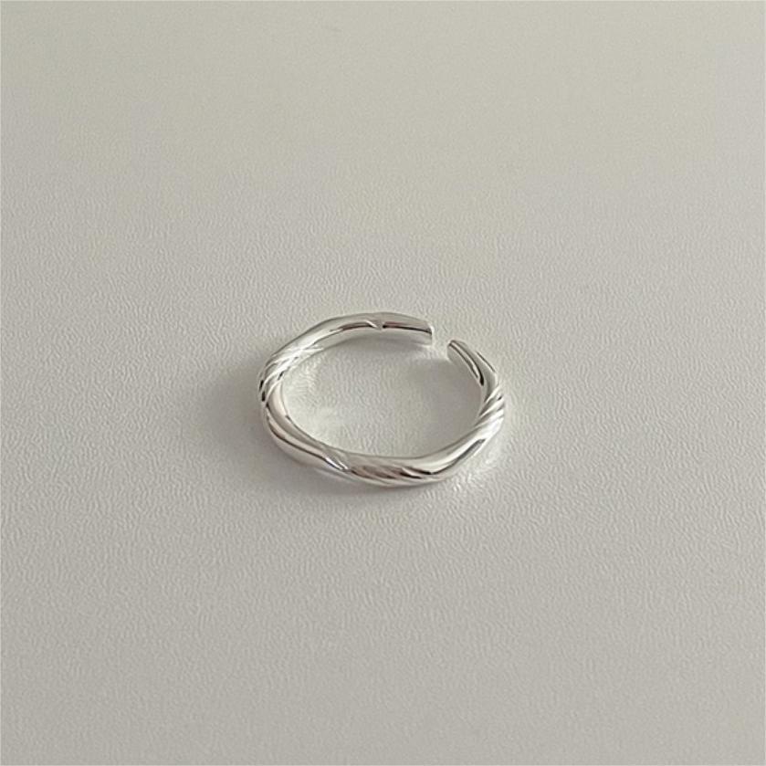 Sterling Silver Simple Style Geometric Open Rings display picture 13