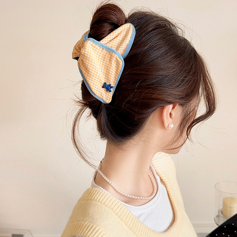 新しいレトロな韓国生地のリボン三角形クリップ女性の大きなヘアクリップ後頭部の髪の量シャーククリップ|undefined