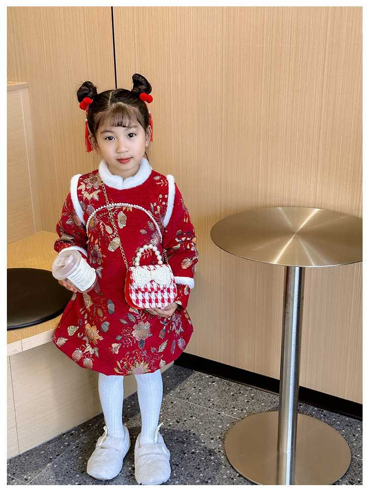 Women's Cotton And Linen Plaid Cherry Bow Knot Cute Beading Pearls Shell Flip Cover Crossbody Bag display picture 13