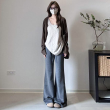 灰色运动喇叭裤女春秋季2025新款高腰显瘦小个子休闲美式微喇卫裤