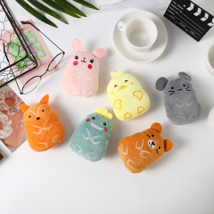 新商品のアニメペットのぬいぐるみには、紙の音が含まれています。