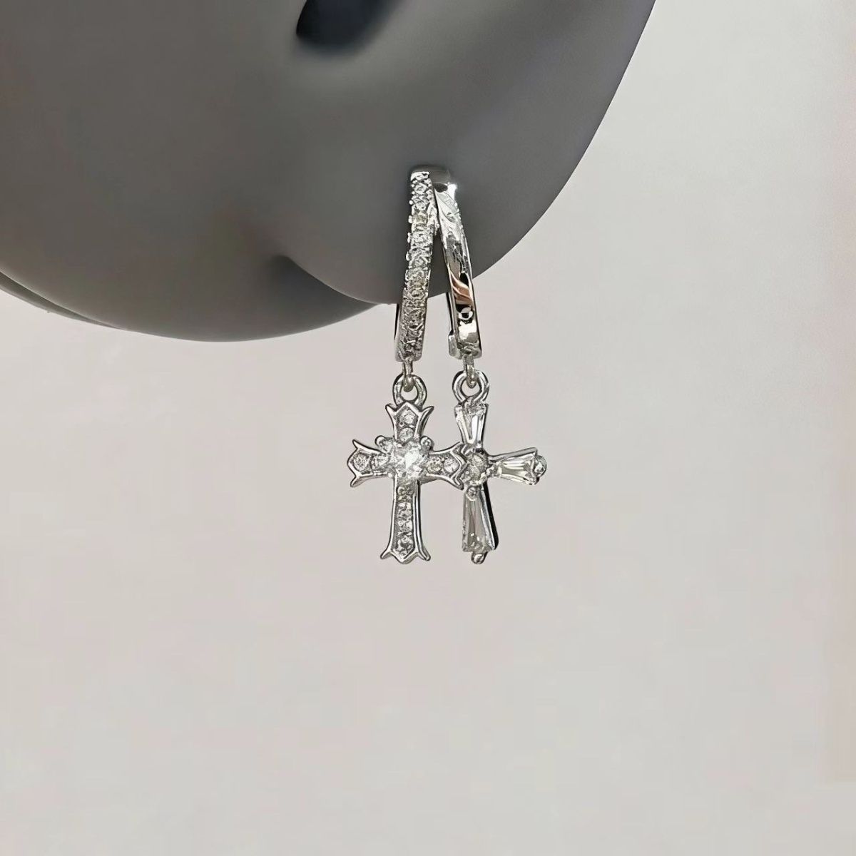 Lazy catty unique double-layer cross retro earrings sweet and cool personality ear bone drop earrings diamond cochlear ring
