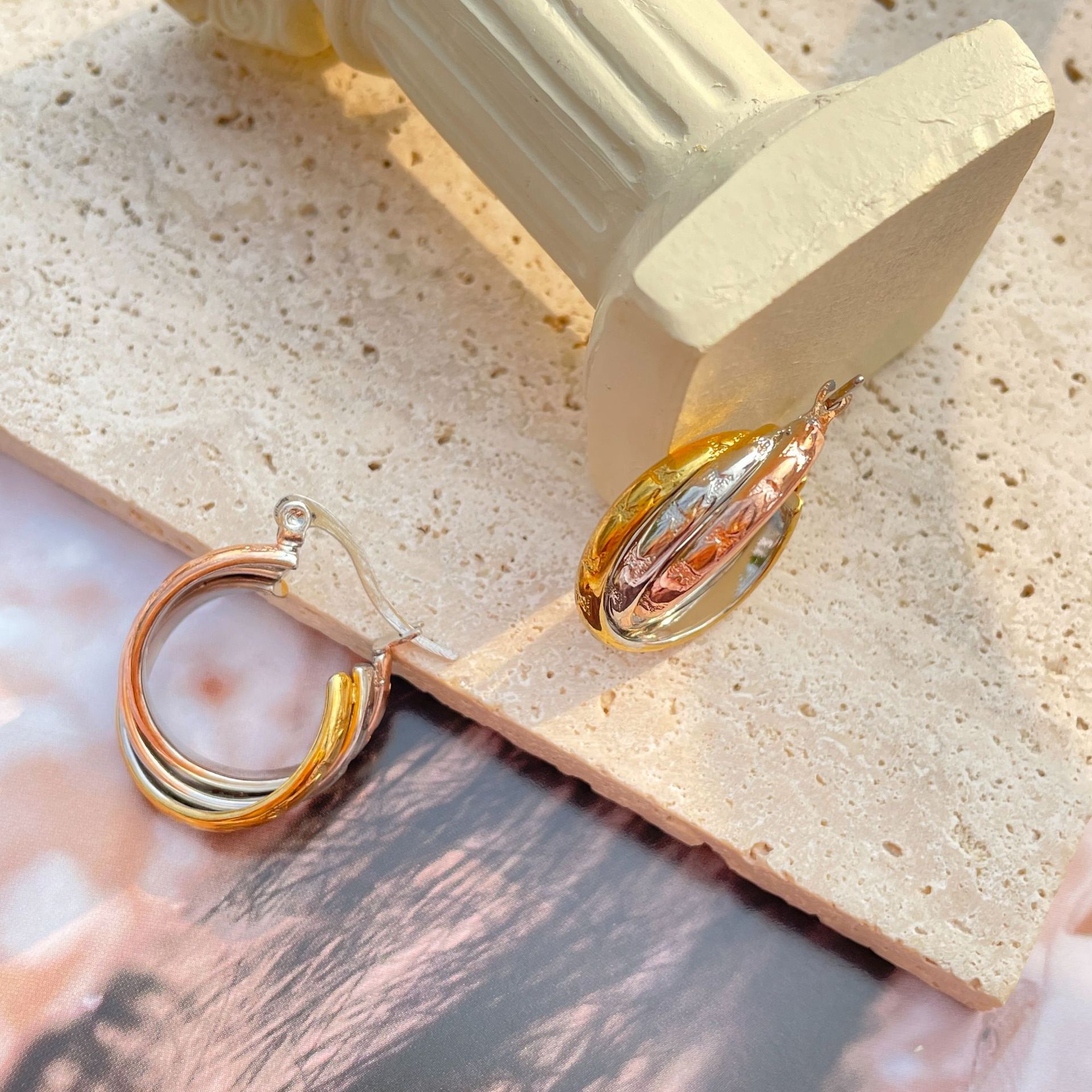 Fashion C Shape Stainless Steel Plating Earrings 1 Pair