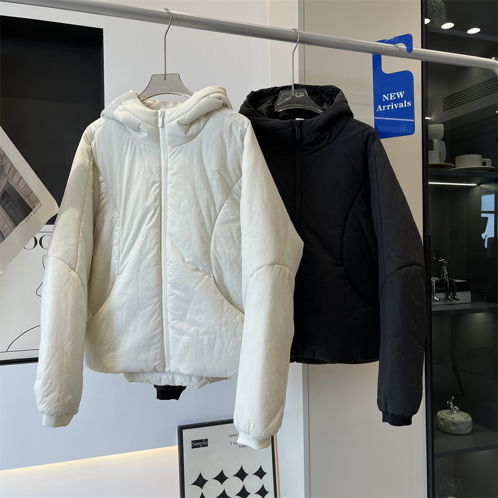 大牌平替同款！冬季保暖防风带夹层运动休闲连帽棉服外套面包服女