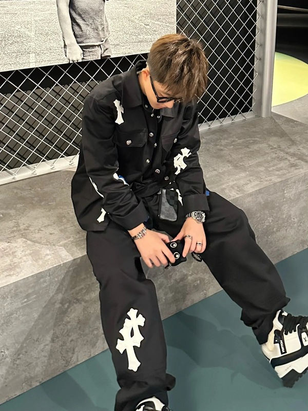 天花板品质25SS潮牌新款CH风格拼皮工装牛仔外套男女明星同款帅气|undefined