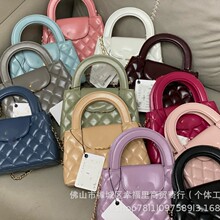 �羳С��Ұ���kelly�͹ŕr��朗l������μ�б��Ů��