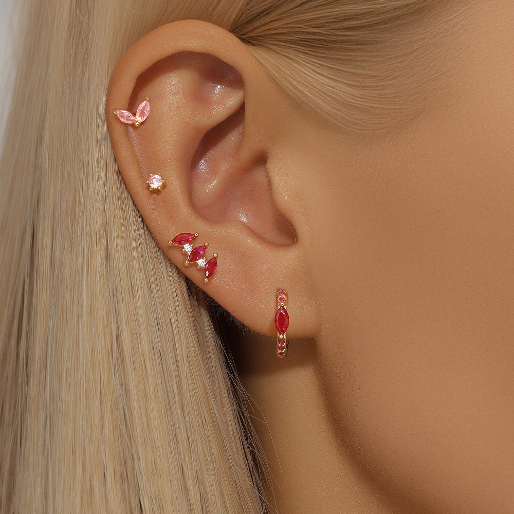 5g Weight 925 Sterling Silver Ear Needle Material Ear Studs Classification 4 Pieces Quantity Holiday, Travel, Daily Occasion 925 Sterling Silver Material Geometric Pattern Women's Gender Plating Design Simple Style Style 4 Pieces 925 Sterling Silver Geometric Ear Studs 7