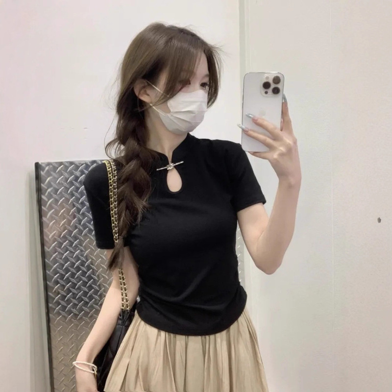 New Chinese-Style Retro Button-Up Stand Collar T-Shirt for Women, Summer 2026 New Style, Elegant and Slim-Fitting Short-Sleeve Top