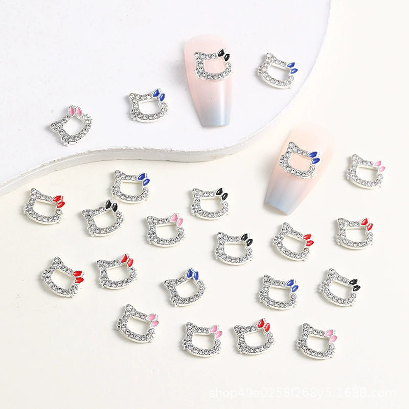 Аксессуары для дизайна ногтей: полностью инкрустированные стразами металлические украшения для ногтей в виде кошки, металлические накладные стразы для ногтей, полые стразы в форме кошачьей головы, стразы для дизайна ногтей в виде кошки.