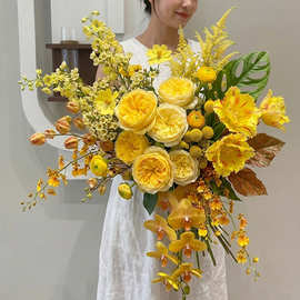 黄色仿真花婚庆用花场景布置结婚仿真花束假花玫瑰绣球黄色仿真花