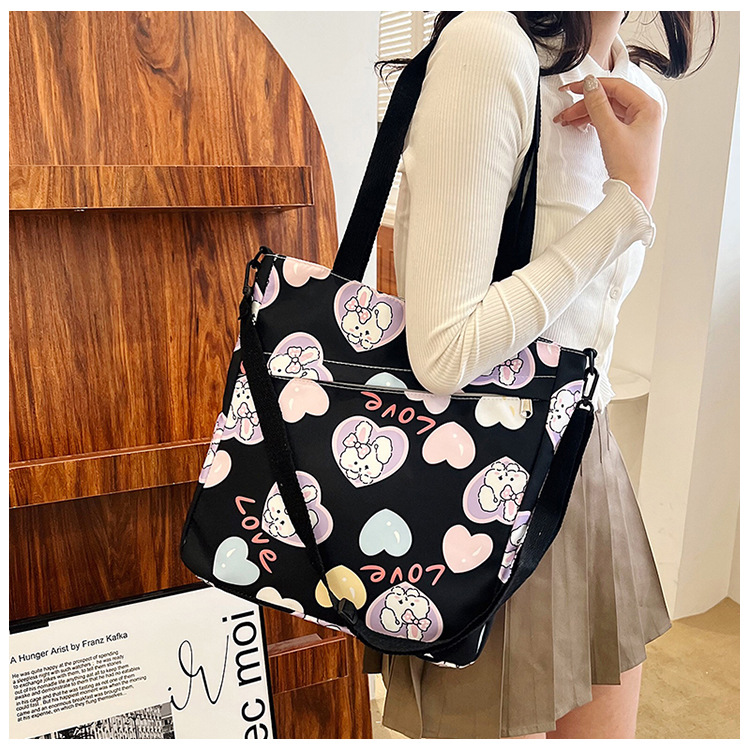 Large-capacity single-shoulder crossbody handbag, A4 for primary and secondary school students' after-school tutoring, cute cartoon interest class, super adorable crossbody bag undefined