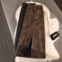 美拉德棕色复古皮裙女秋冬高腰包臀裙显瘦中长款开叉a字半身裙子