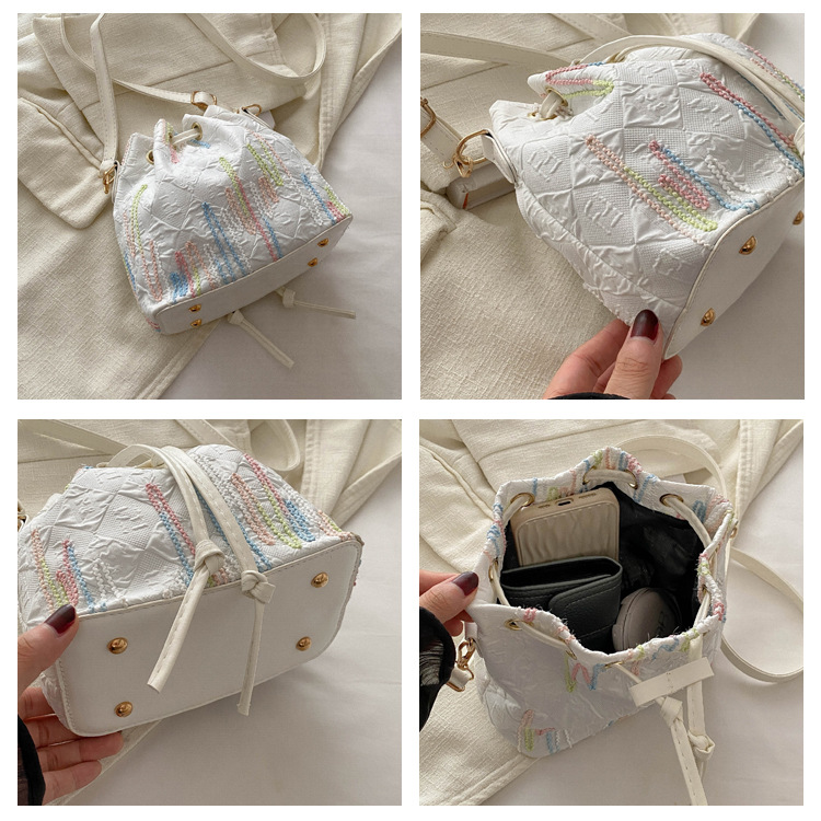 Single-shoulder bag, Korean-style drawstring, fresh and girlish crossbody bag, large capacity, commuting, casual, quality and versatile, Chinese-style bucket bag undefined