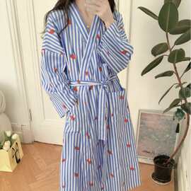 韩国Insns 春季草莓条纹绣花可外穿睡袍度假风睡裙睡衣家居服批发
