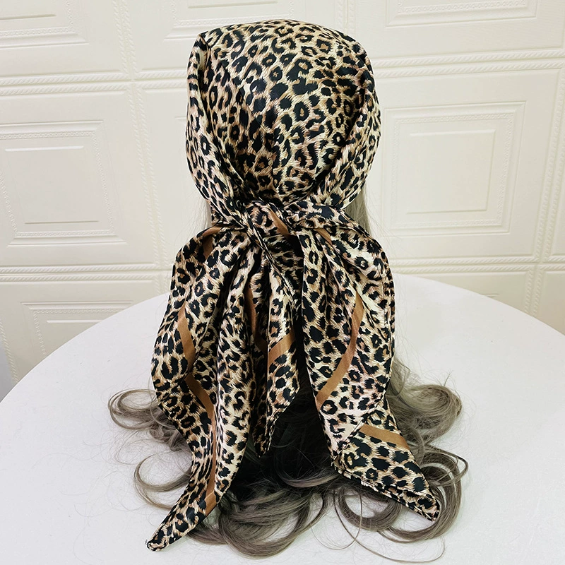 Шелковый шарф (Juliet·Bella) 90×90 см, искусственный ушан silk? wait.