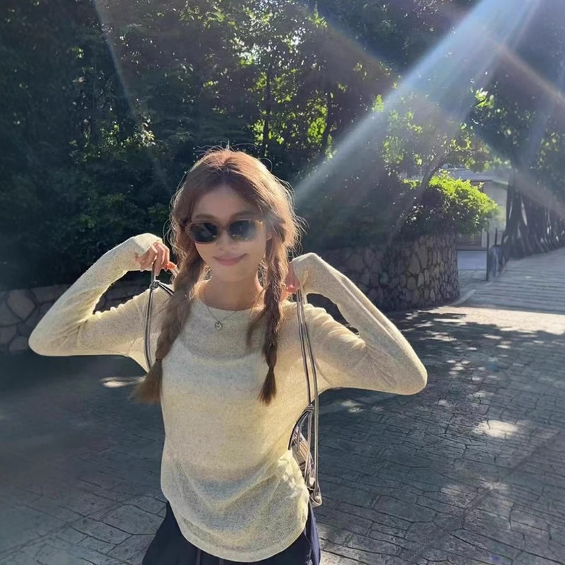 American Style Thin Ice Silk Long-sleeved T-shirt Women's Summer 2025 New Design Sense Transparent Sunscreen Blouse Slim-fit Top