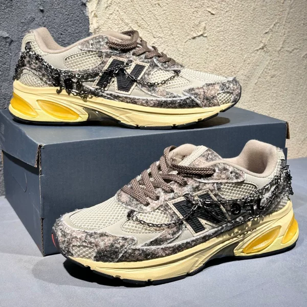 Nb2010 Dad Shoes Retro Daily Running Shoes Mesh Breathable Men's and Women's Sports Shoes Versatile Casual Shoes