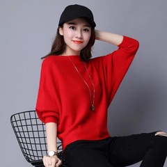 韓国版のコウモリの袖のニットのセーターの短い項はゆったりしています。