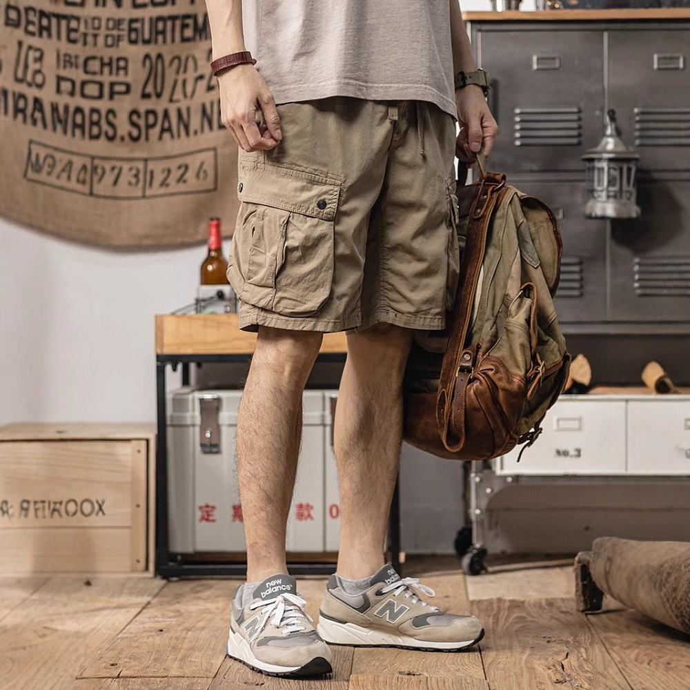 2025 New Casual Shorts Men's Summer Trendy Thin Retro Black Five-Point Pants Distressed American Cargo Pants