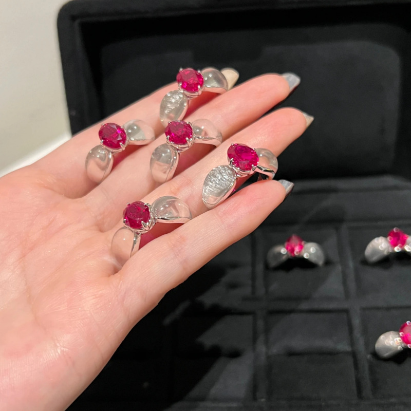 hmqViviiyNSAyin9WuaVt0ZcObWMrtWJbYO+