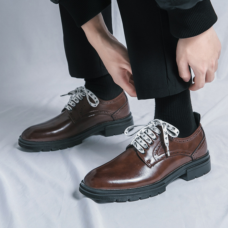 Transfronterizos 46 zapatos de cuero de hombre primavera y otoño 2024 correa de negocios vestido de novio zapatos de boda