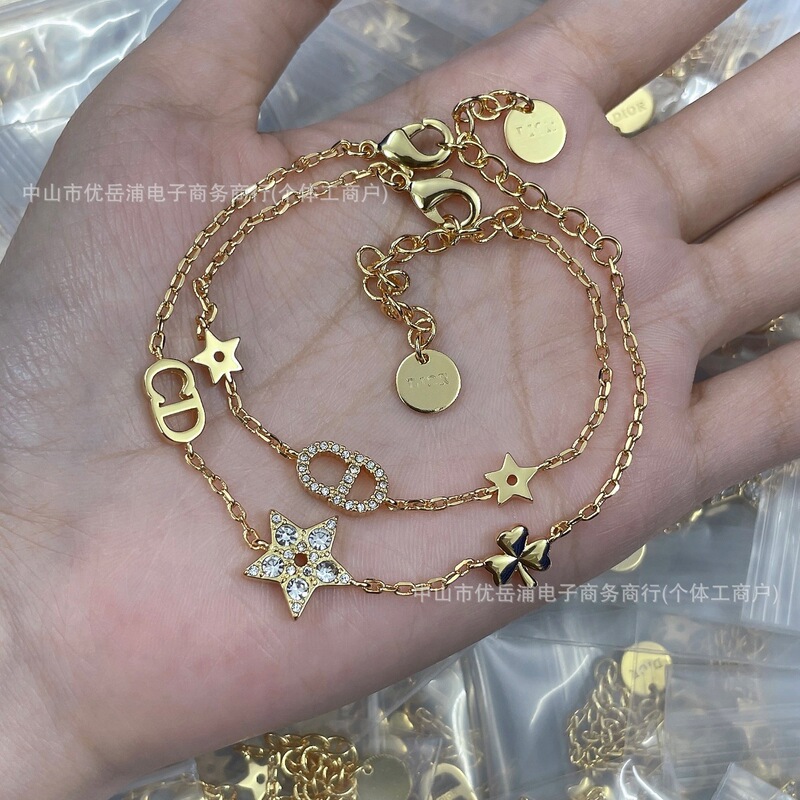 Authentic Real-Shot D&G Letter Cd Star Two-In-One Bracelet for Women, Fashionable and Simple Double-Layer Bracelet for Women Wholesale Authentic Real-Shot D&G Letter Cd Star Two-In-One Bracelet for Women, Fashionable and Simple Double-Layer Bracelet for Women Wholesale