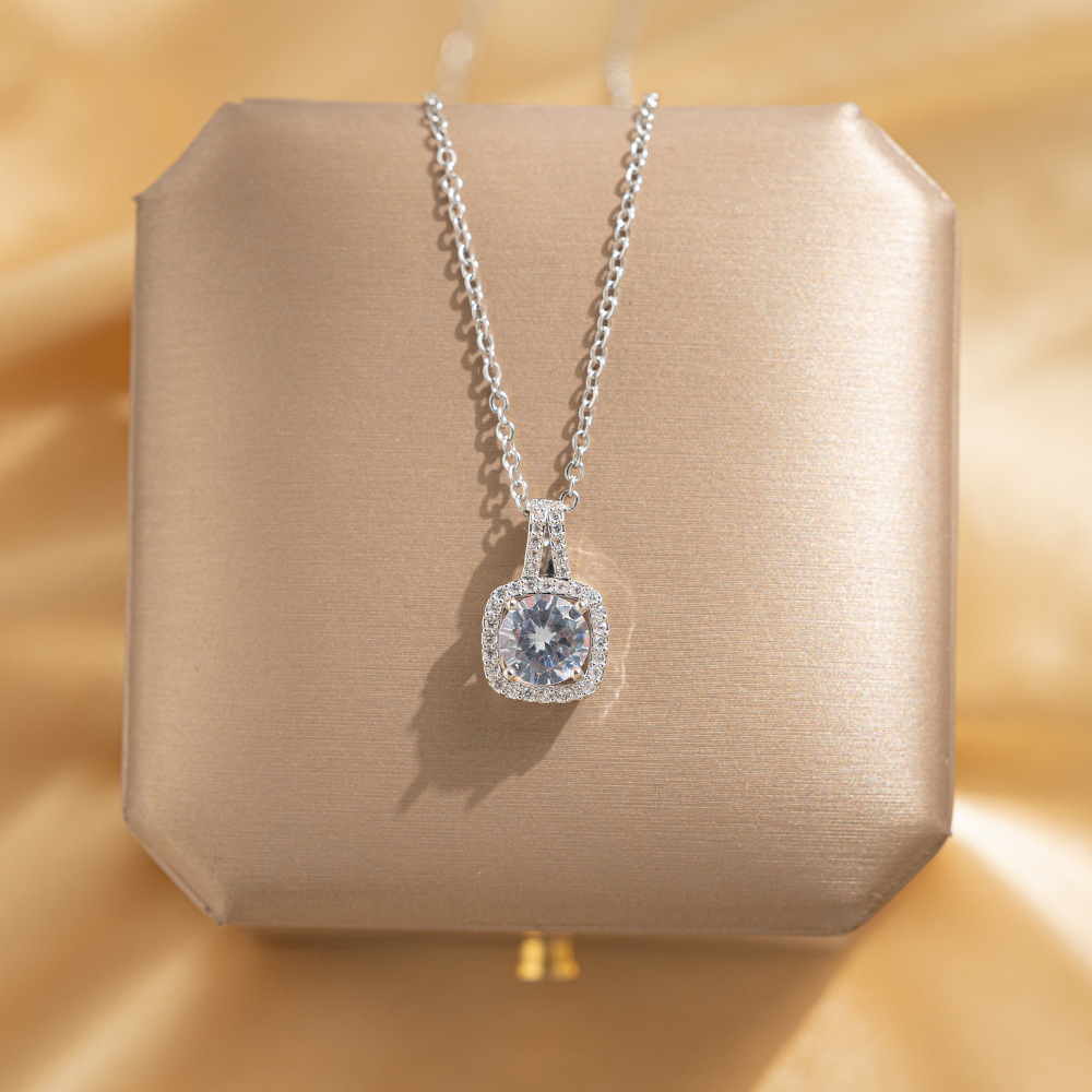 1 Piece Quantity Daily Occasion Wholesale Sweet Square Titanium Steel Copper Inlay White-Plated K Zircon Pendant Necklace
