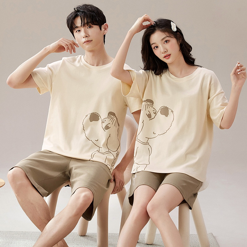 Pajamas de pareja de verano de algodón de verano pantalones cortos de mangas cortas de dibujos animados para hombres nuevos sets de ropa casera para mujeres sin impresión