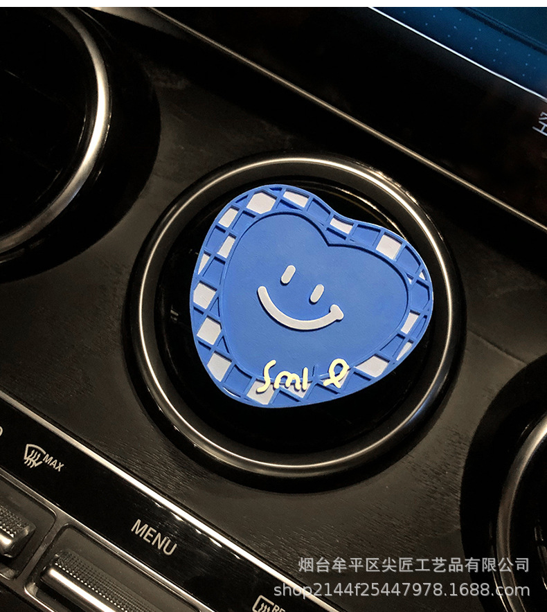 Ins Popular Car Air Freshener with Cute and Funny Expressions, Decorative Fragrance for Car Interior, Suitable for Women's Cars
