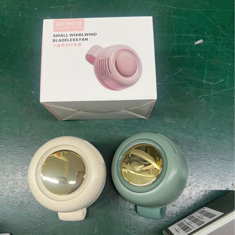 ミニファンポータブルハンドヘルド小型ファン USB 充電式ネッククリップファンサイレントブレードレス腰掛け FM019|undefined
