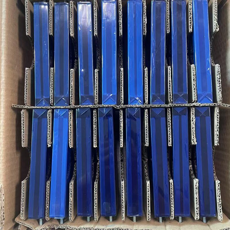 新しい Guoxuan リン酸鉄リチウム電池 25AH 大型単一電源太陽光発電テイクアウト電気自動車 Lifepo4 セル|undefined